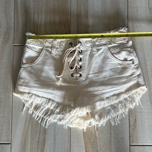 We The Free Cream Frayed Jean Shorts size 28
